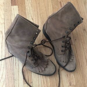 Vintage leather lace up boots 7
